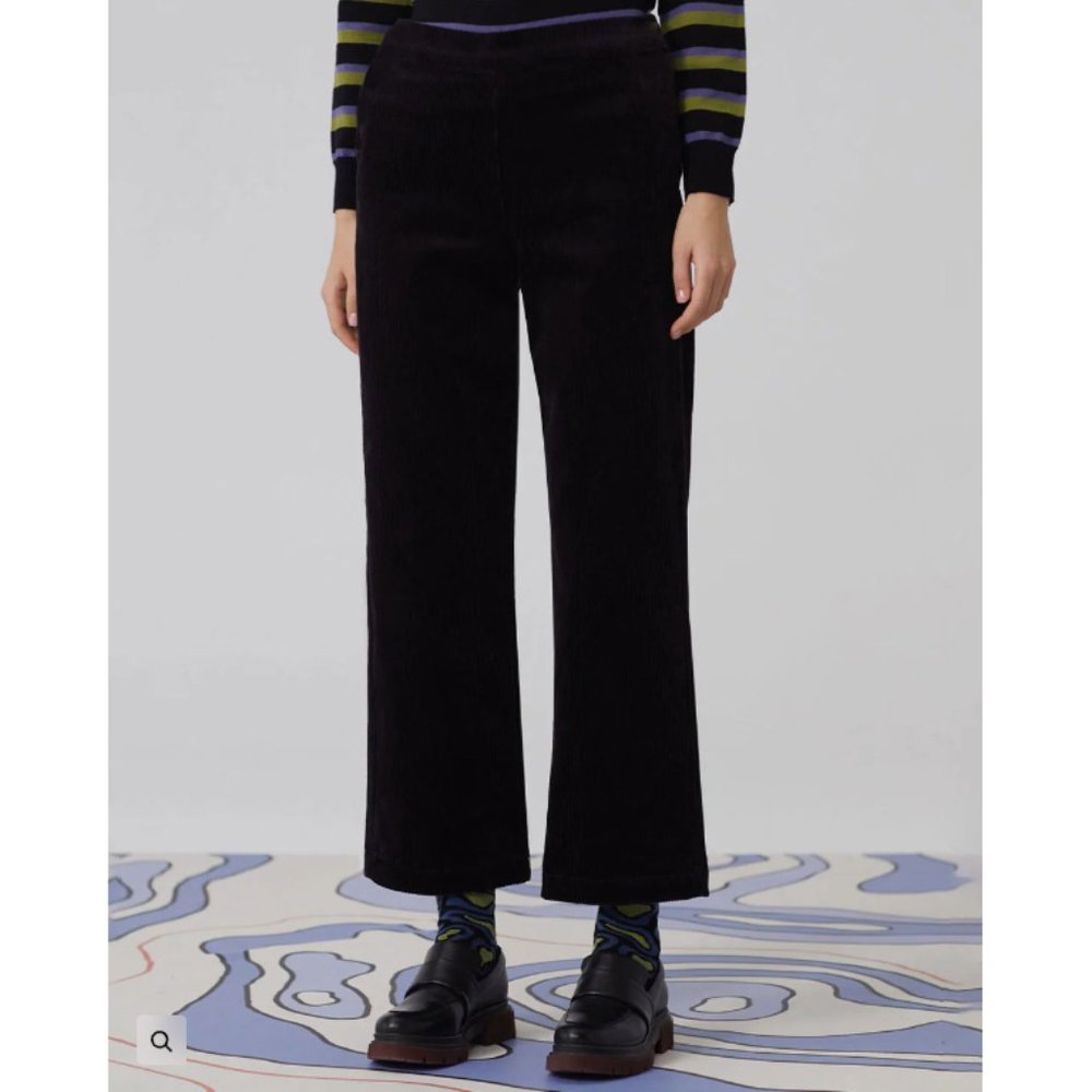 Cropped Wide leg Corduroy Pants